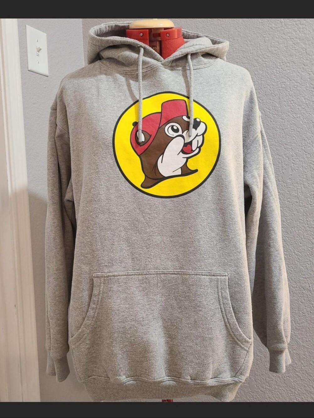 Buc-ee's Gray Long Sleeve Pullover Hoodie Sweatshirt Size M